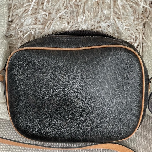 ⭐️CHRISTIAN DIOR 🍯 COMB⭐️ Crossbody handbag W/Pouch✨She is a beauty✨💯AuThEnTiC - Picture 4 of 14